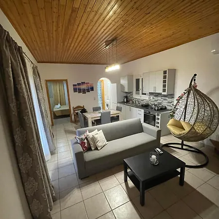 Helenik House Διαμέρισμα